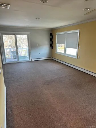 $4,500 | 401 West Walnut Street, Unit UPPR, Long Beach, NY 11561