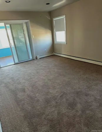 $4,500 | 401 West Walnut Street, Unit UPPR, Long Beach, NY 11561