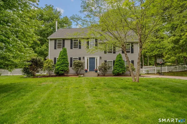 $599,900 | 37 Stanton Lane, Stonington, CT 06379