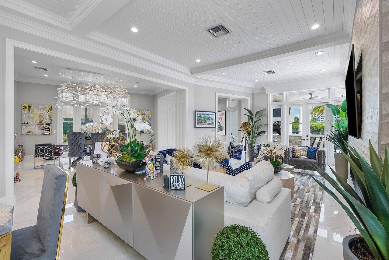 880 Berkley Street Boca Raton, FL 33487 - Photo 11 of 28 020-880BerkleyStreet-BocaRaton-FL-33487-