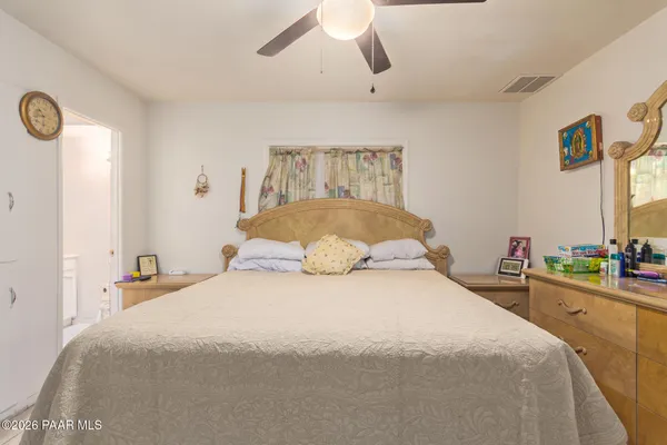 $350,000 | 8151 West Clarendon Avenue, Phoenix, AZ 85033
