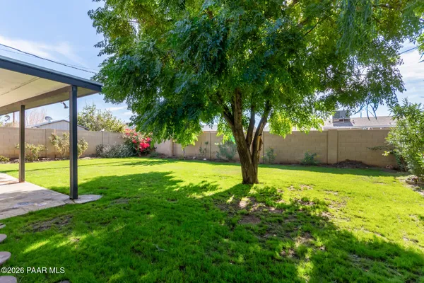 $350,000 | 8151 West Clarendon Avenue, Phoenix, AZ 85033