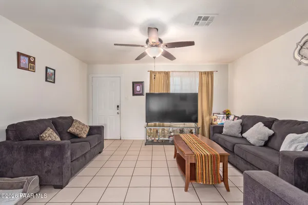 $350,000 | 8151 West Clarendon Avenue, Phoenix, AZ 85033