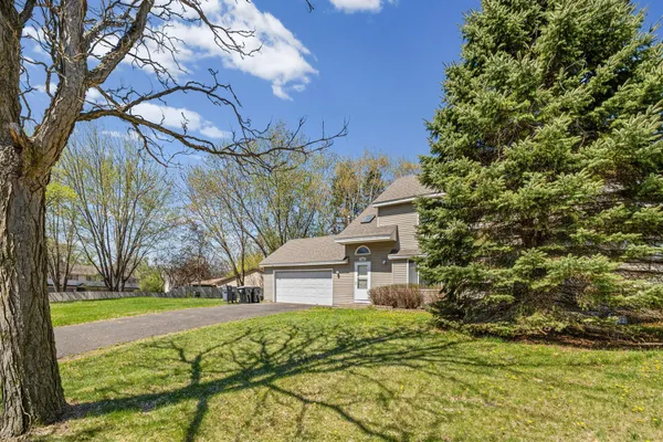 $275,000 | 1623 106th Avenue Northwest, Coon Rapids, MN 55433