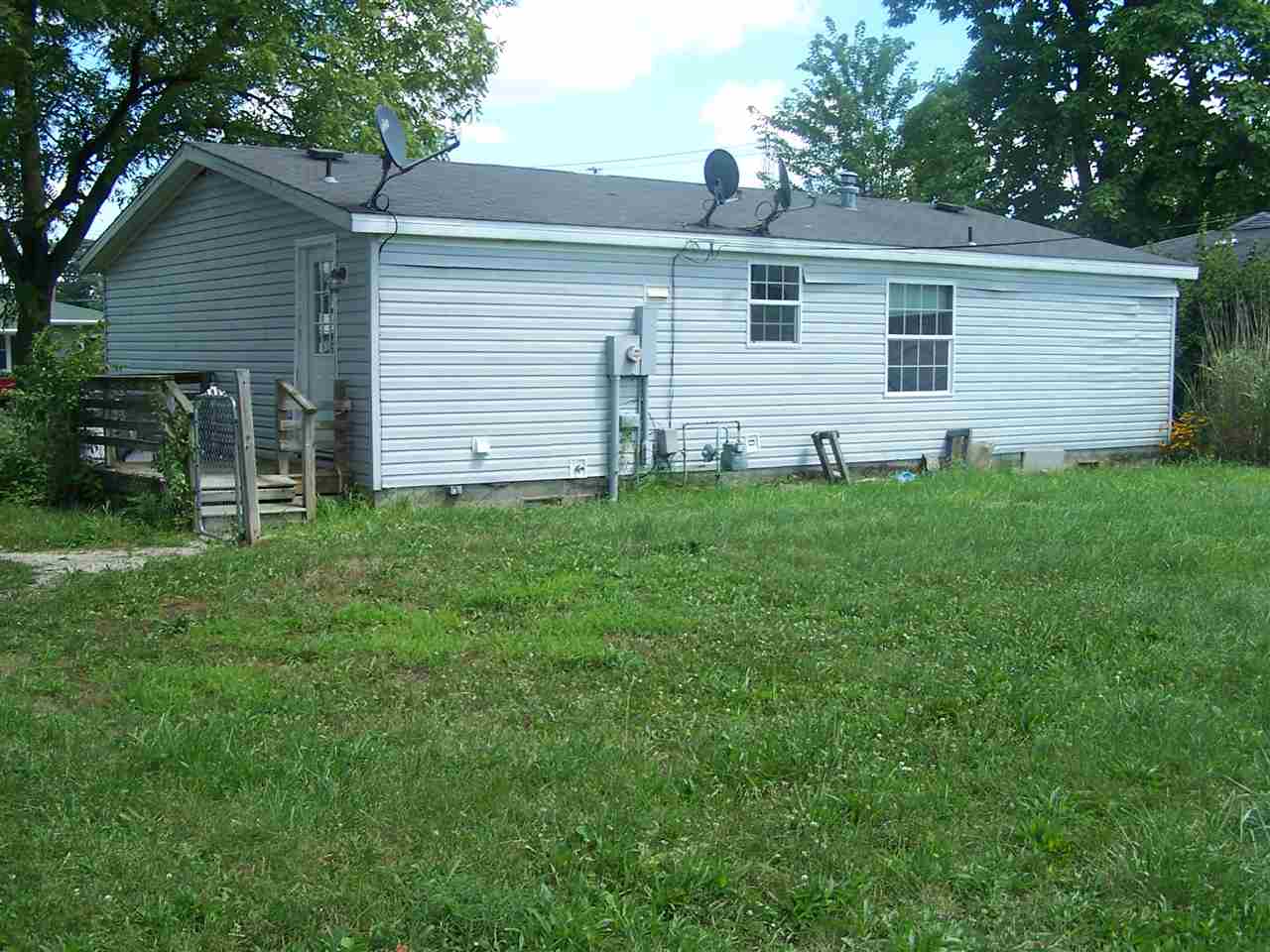 110 South 14th Street Decatur, IN 46733 - Photo 3 of 5