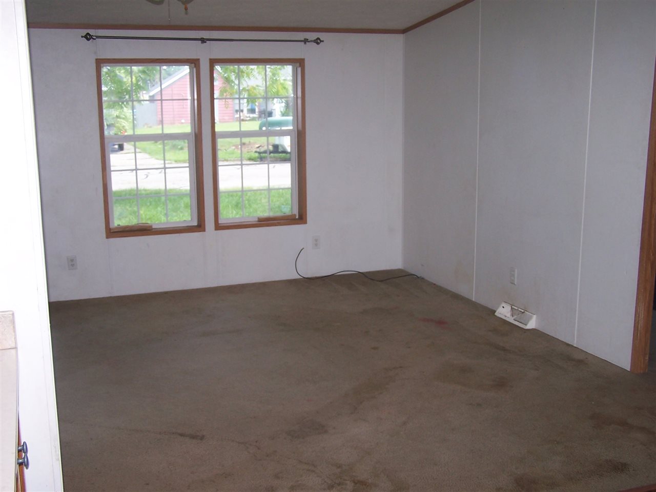 110 South 14th Street Decatur, IN 46733 - Photo 4 of 5