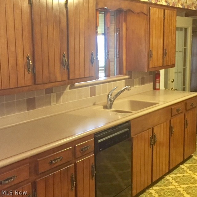 2028 Lake Heights Road Northwest Canton, OH 44708 - Photo 10 of 25 Gallery Image 10
