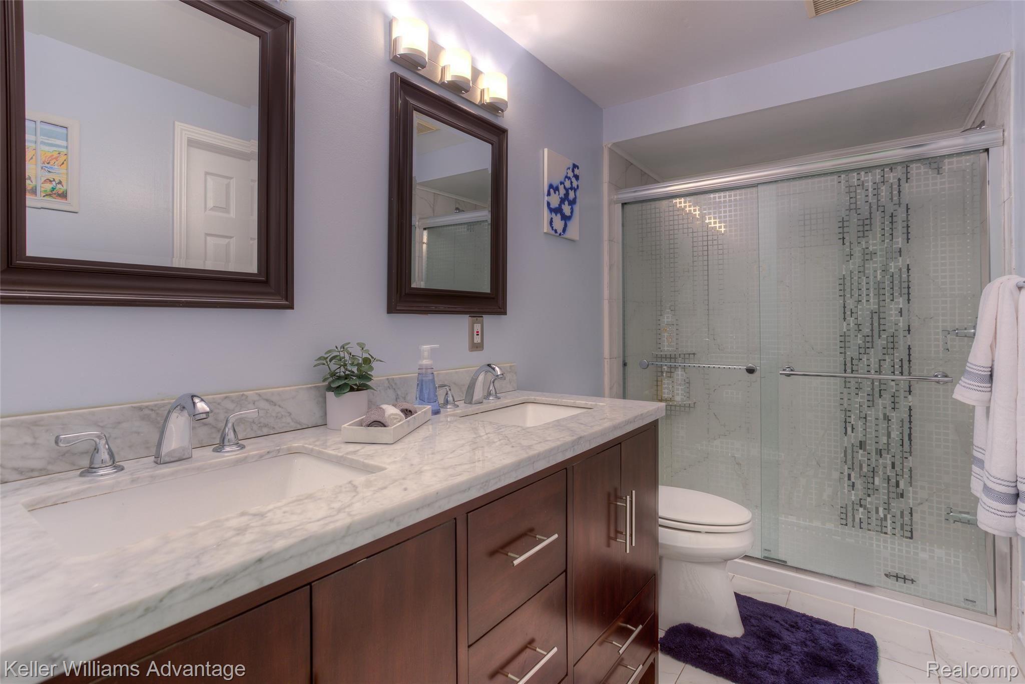 42302 Hanford Road Canton, MI 48187 - Photo 36 of 49 42302 hanford interiors (37).jpg