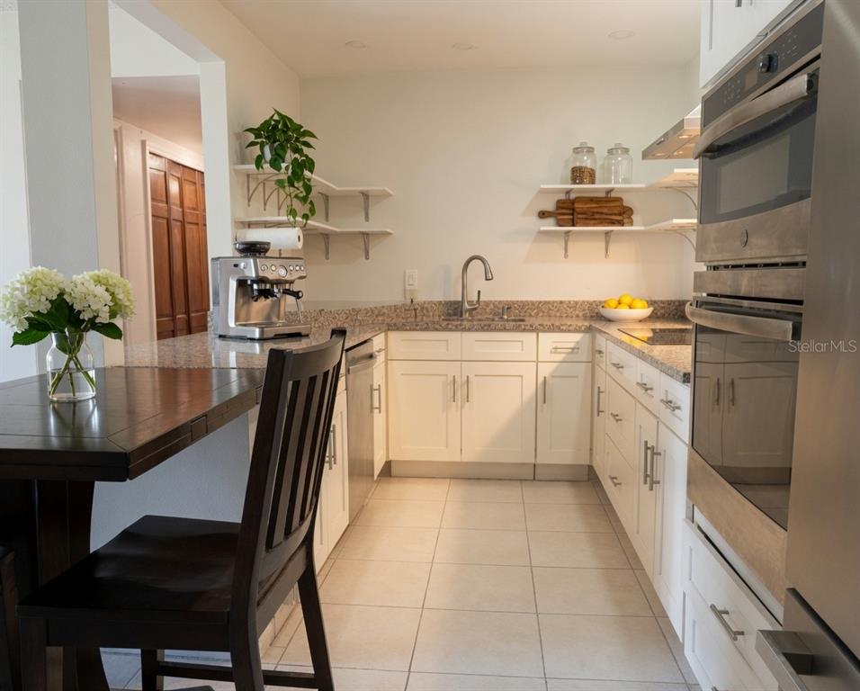 918 Lake Destiny Road, Unit A Altamonte Springs, FL 32714 - Photo 3 of 12