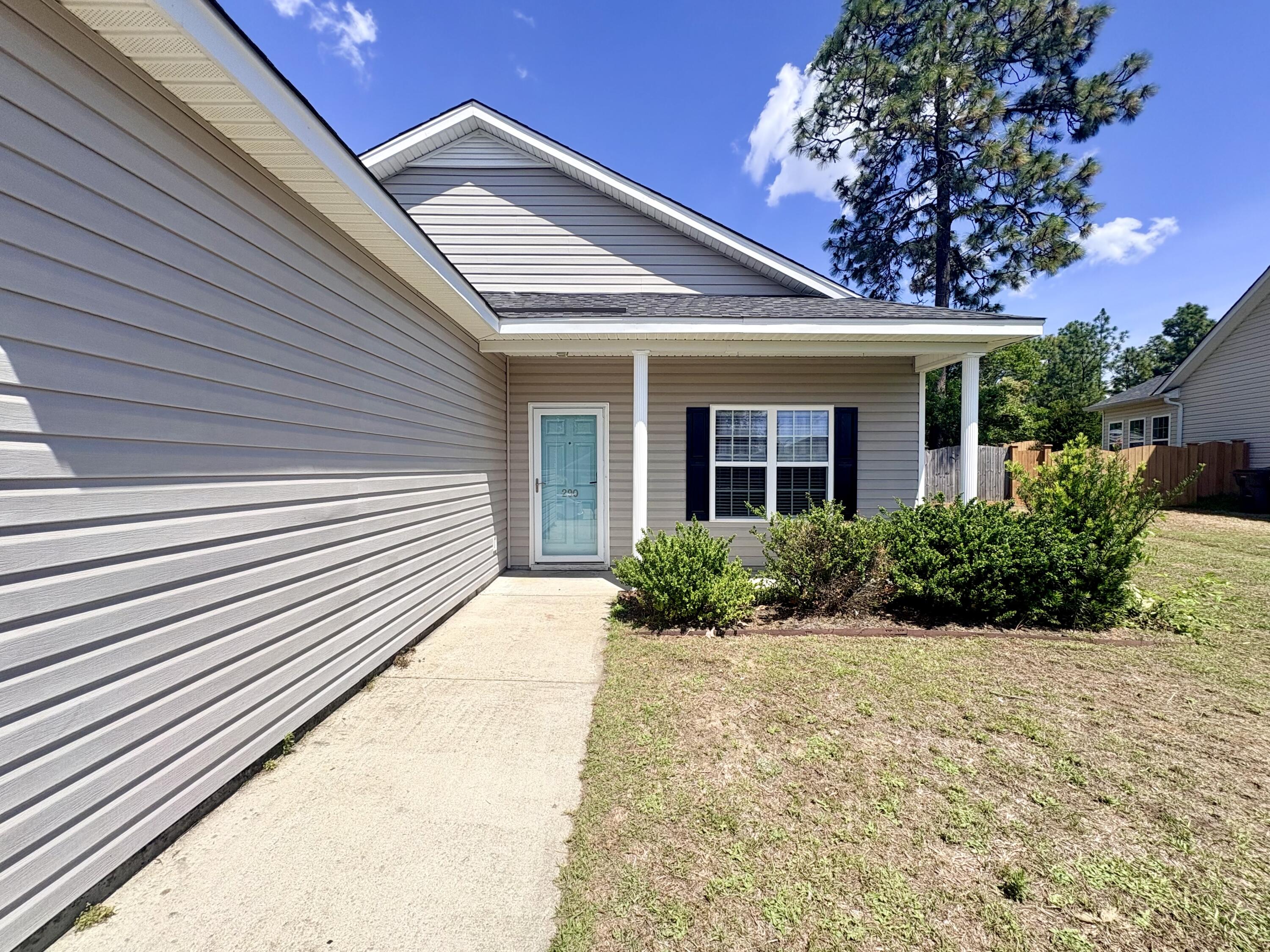 290 Baneberry Loop Lexington, SC 29073 - Photo 2 of 33 Gallery Image 2
