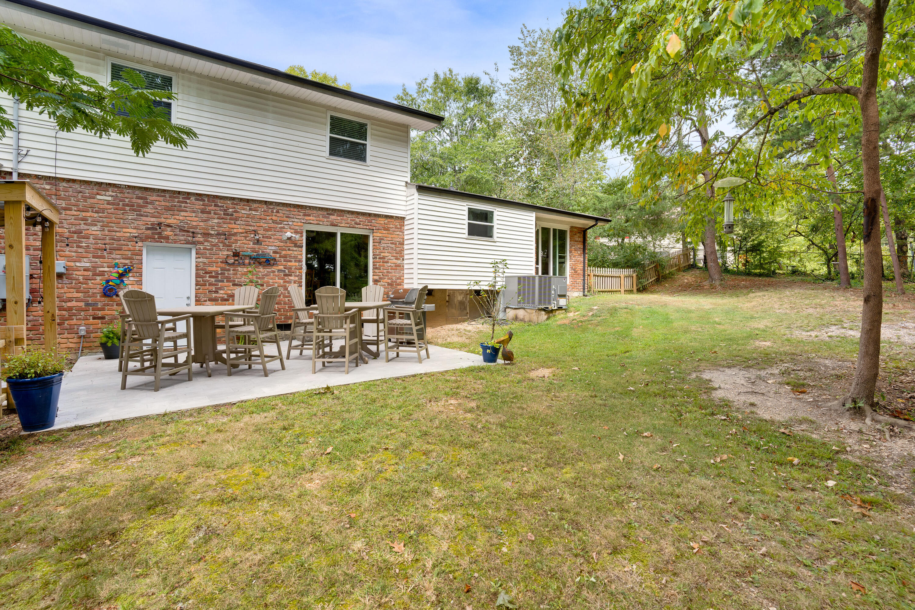 4508 Cloverdale Loop Hixson, TN 37343 - Photo 13 of 44 4508-Cloverdale-Loop-High-Res-Photos-32