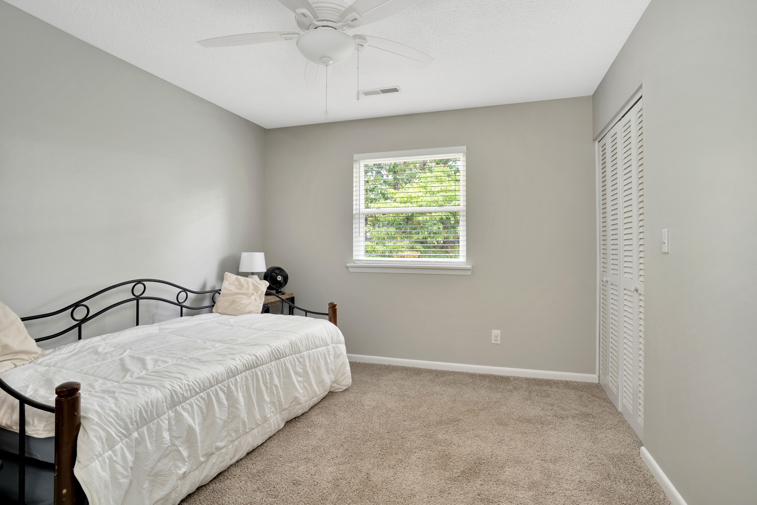 4508 Cloverdale Loop Hixson, TN 37343 - Photo 36 of 44 4508-Cloverdale-Loop-High-Res-Photos-44