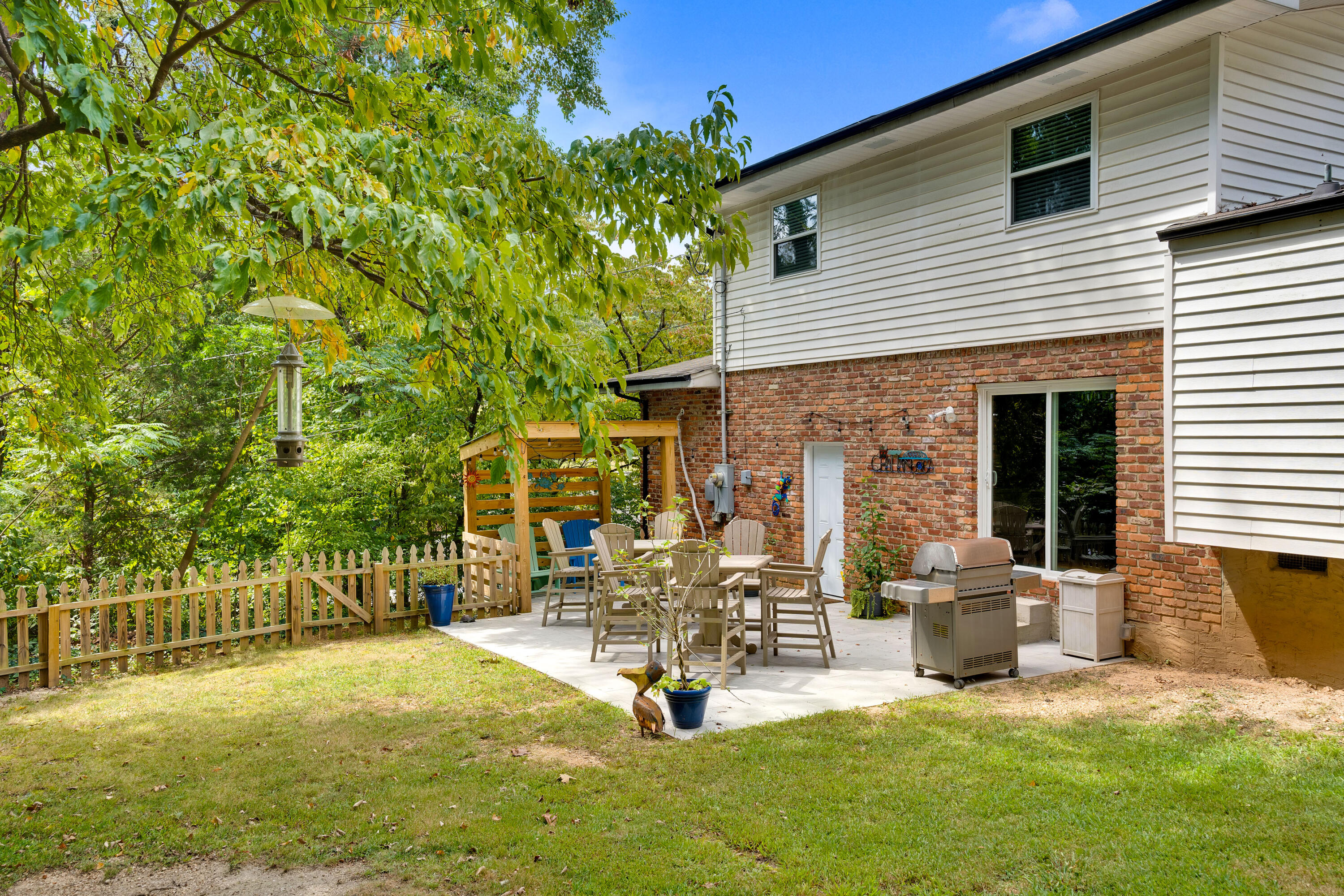 4508 Cloverdale Loop Hixson, TN 37343 - Photo 9 of 44 4508-Cloverdale-Loop-High-Res-Photos-34