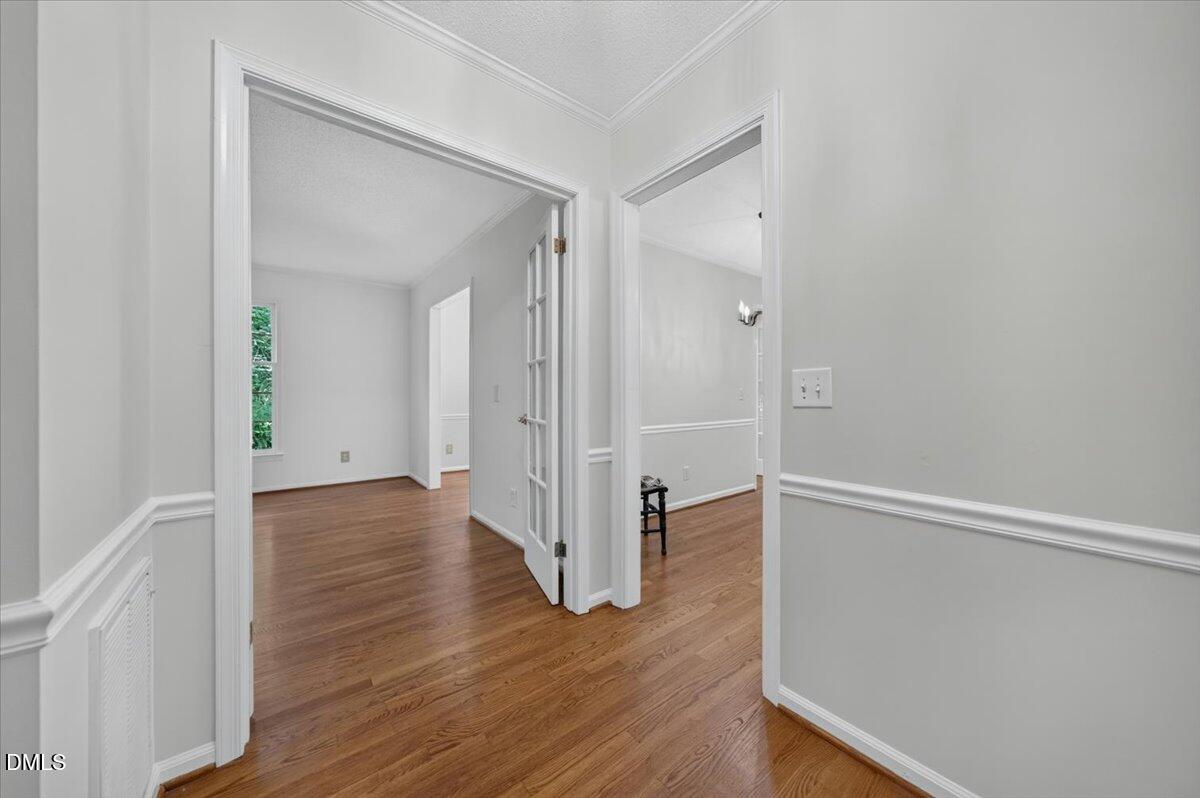 1120 Whippoorwill Lane Raleigh, NC 27609 - Photo 6 of 57 04-1120WhippoorwillLaneRaleigh_003_ZRL08
