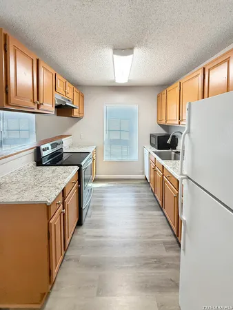 $2,000 | 4162 Frontier Sun, San Antonio, TX 78244