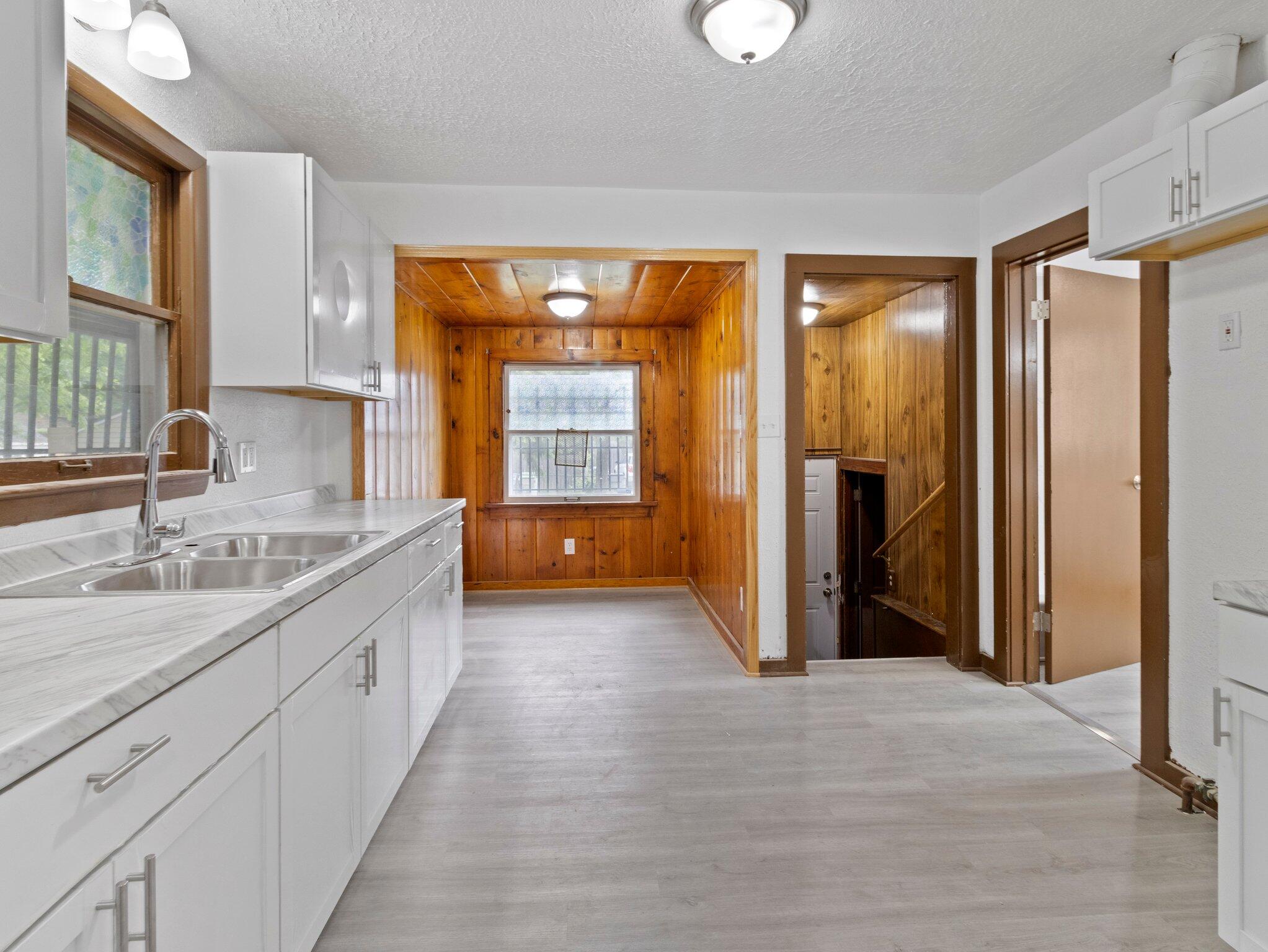 5751 North 38th Street Milwaukee, WI 53209 - Photo 6 of 26 6-web-or-mls-IMG_6409