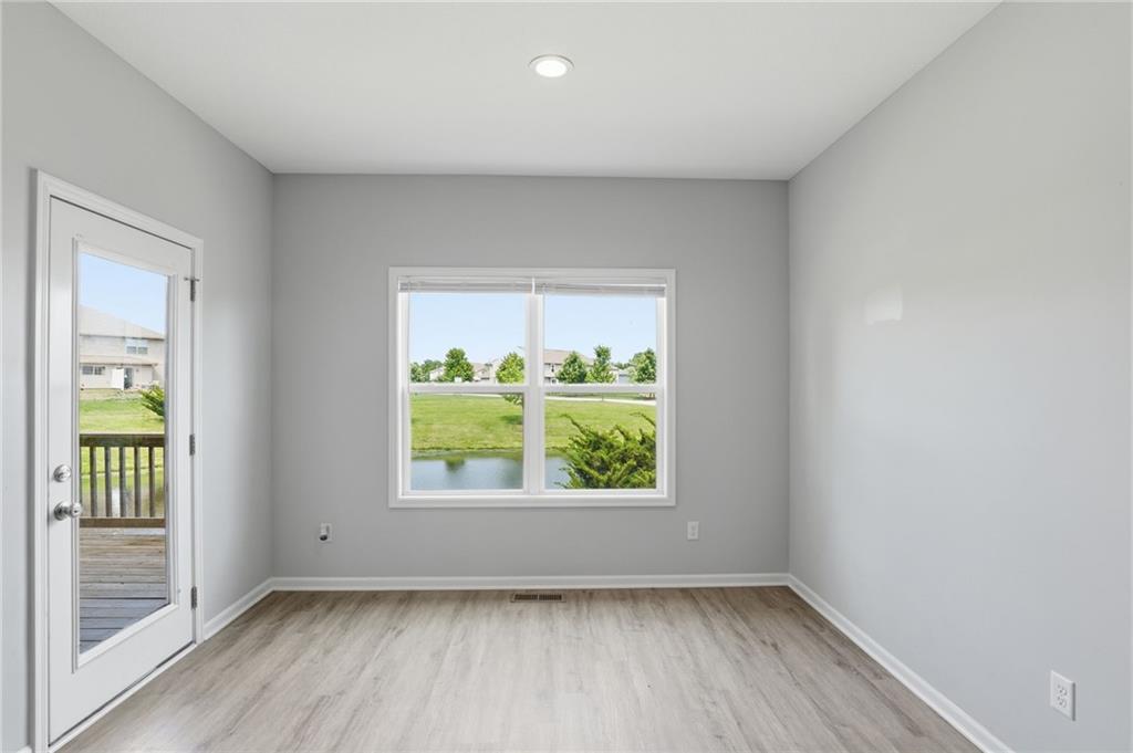 21709 North Ridge Peculiar, MO 64078 - Photo 16 of 60
