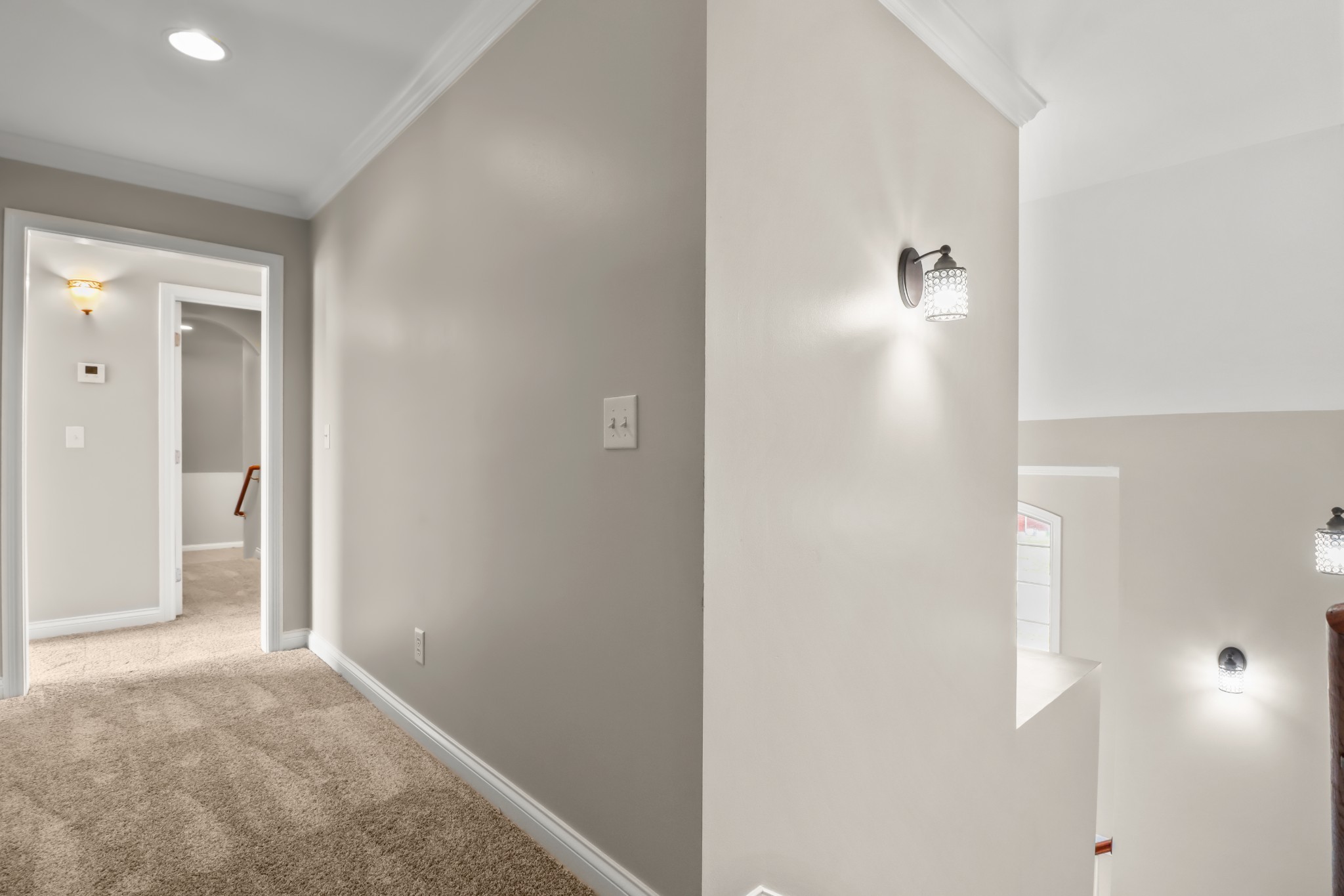 331 Tivoli Trail Springfield, TN 37172 - Photo 37 of 44 an empty room with mirror in it