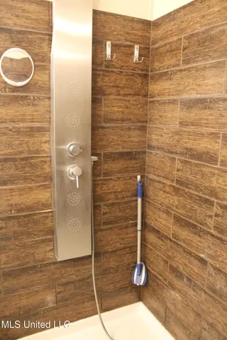 $279,900 | 2221 Brushy Creek Road, Lucedale, MS 39452