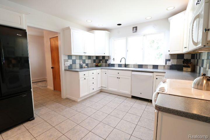 1850 Boyne Road Marlette, MI 48453 - Photo 4 of 40