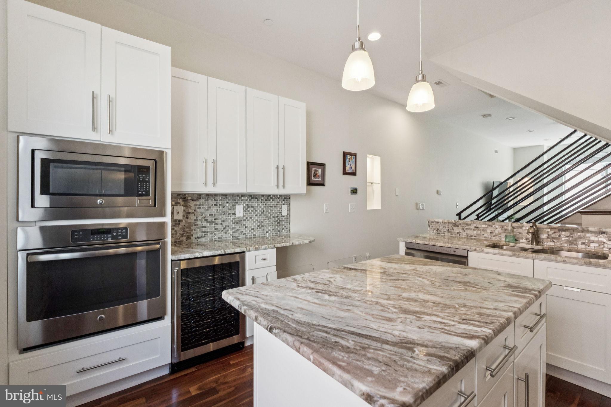 1915 League Street Philadelphia, PA 19146 - Photo 11 of 35 Kitchen