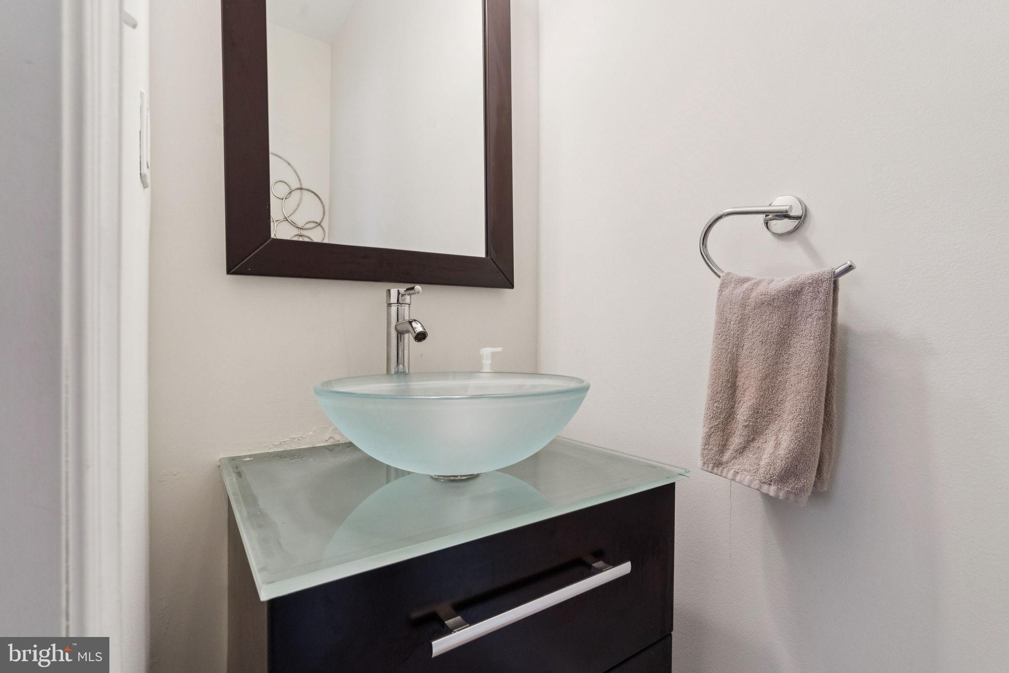 1915 League Street Philadelphia, PA 19146 - Photo 21 of 35 Half Bathroom