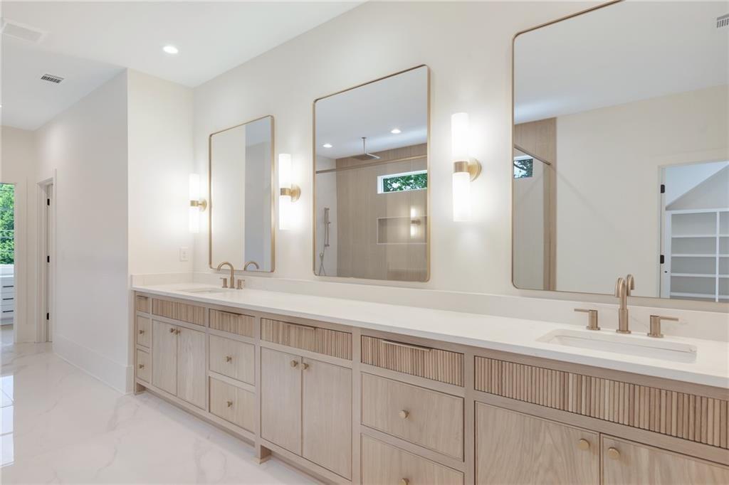 290 Christopher Robin Road Alpharetta, GA 30005 - Photo 39 of 66 Gallery Image 39