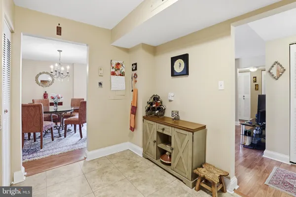 $157,000 | 4 Monroe Street, Unit 909, Rockville, MD 20850