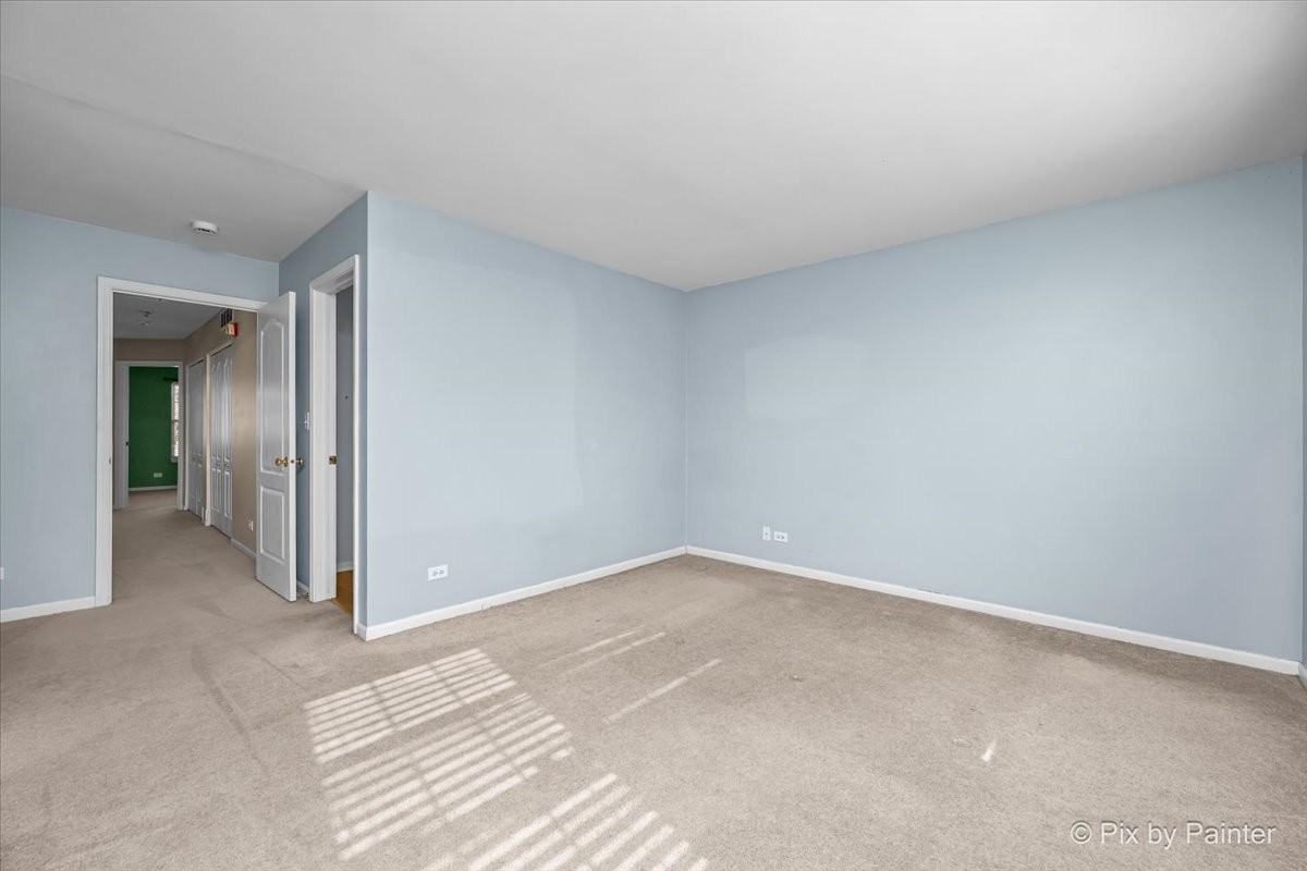 2424 Oneida Lane Naperville, IL 60563 - Photo 11 of 29