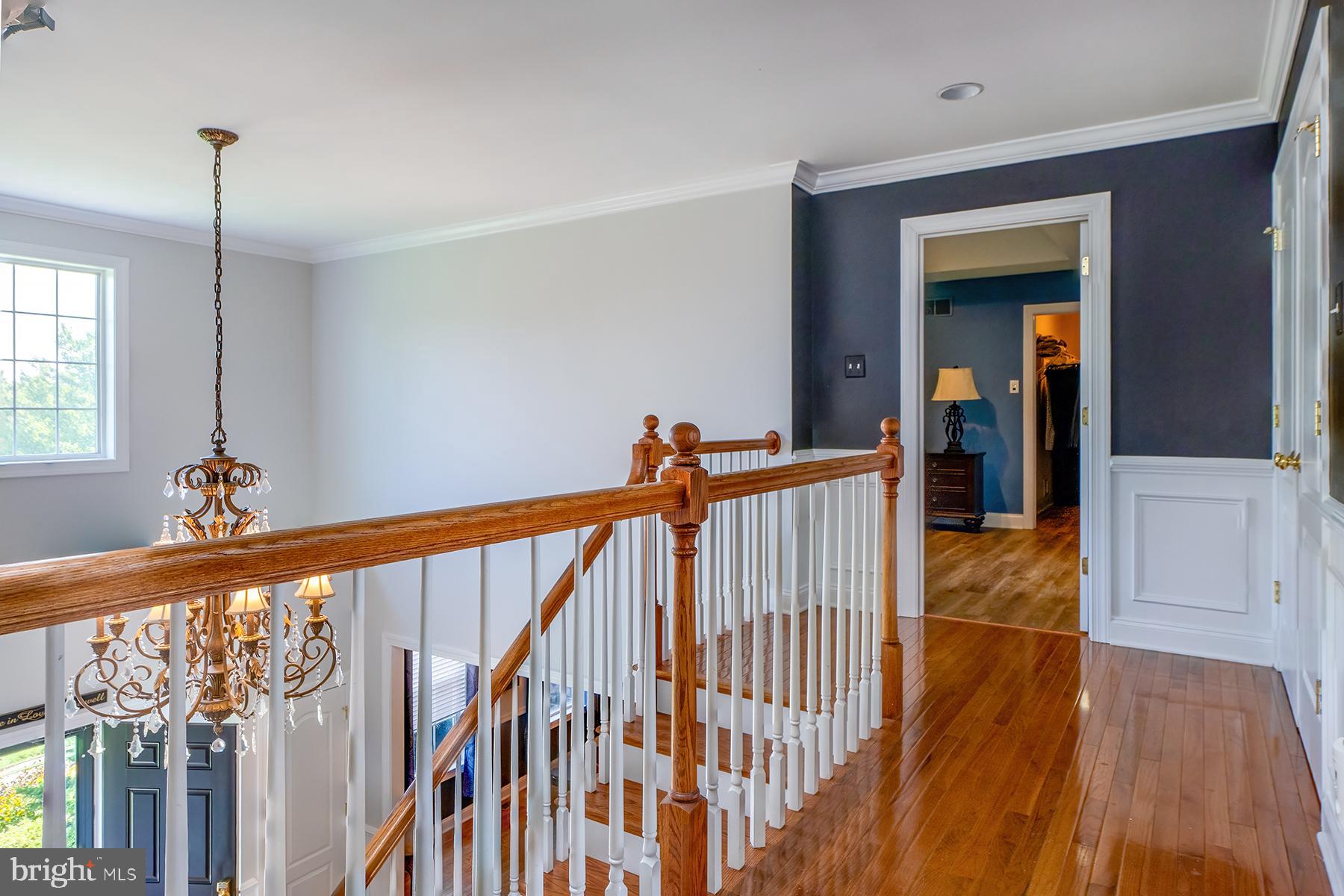 962 Hampton Road Collegeville, PA 19426 - Photo 23 of 54 2nd Fl Hallway