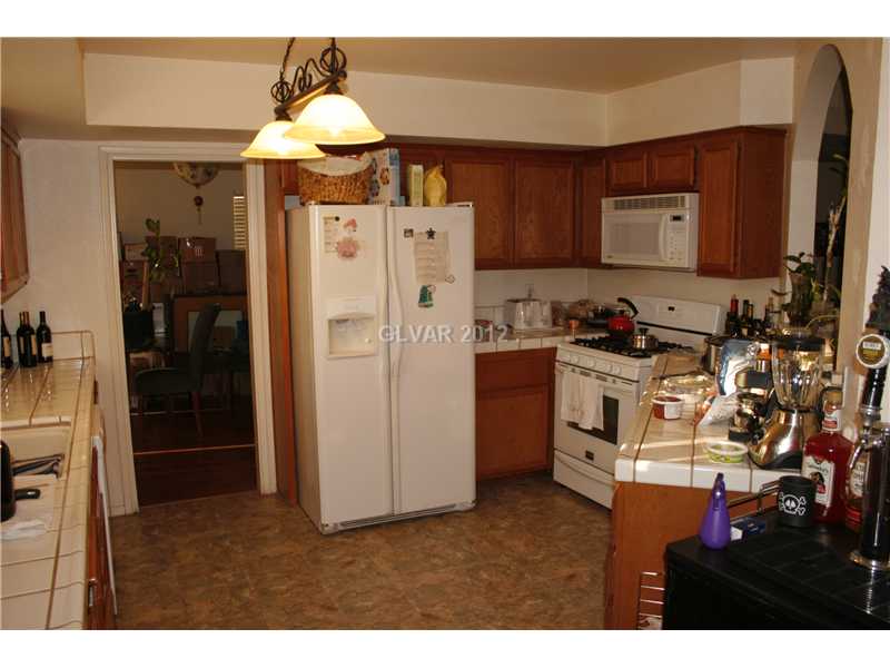 55 Westheimer Road Henderson, NV 89074 - Photo 4 of 11 Kitchen.