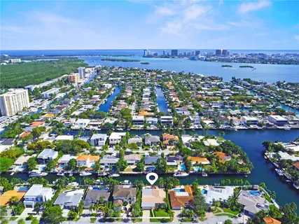 an aerial view of multiple house