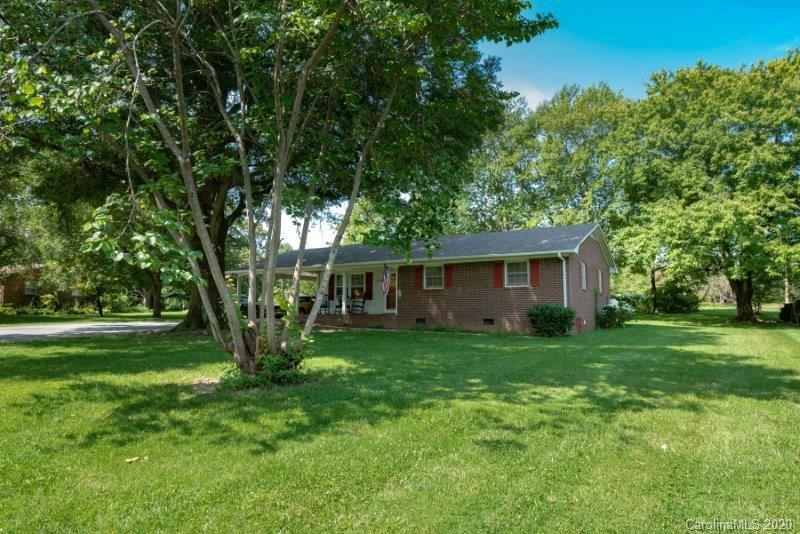 3407 Anderson Mountain Road Maiden, NC 28650 - Photo 2 of 27 Gallery Image 2