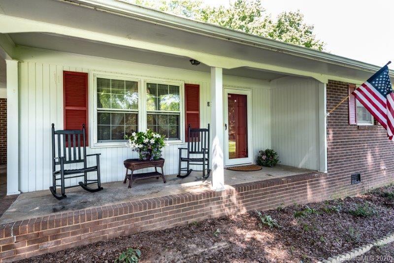 3407 Anderson Mountain Road Maiden, NC 28650 - Photo 3 of 27 Gallery Image 3