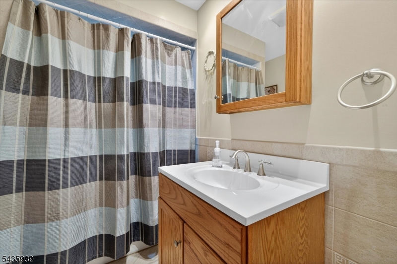 11 Rocky Point Road West Milford, NJ 07421 - Photo 20 of 47