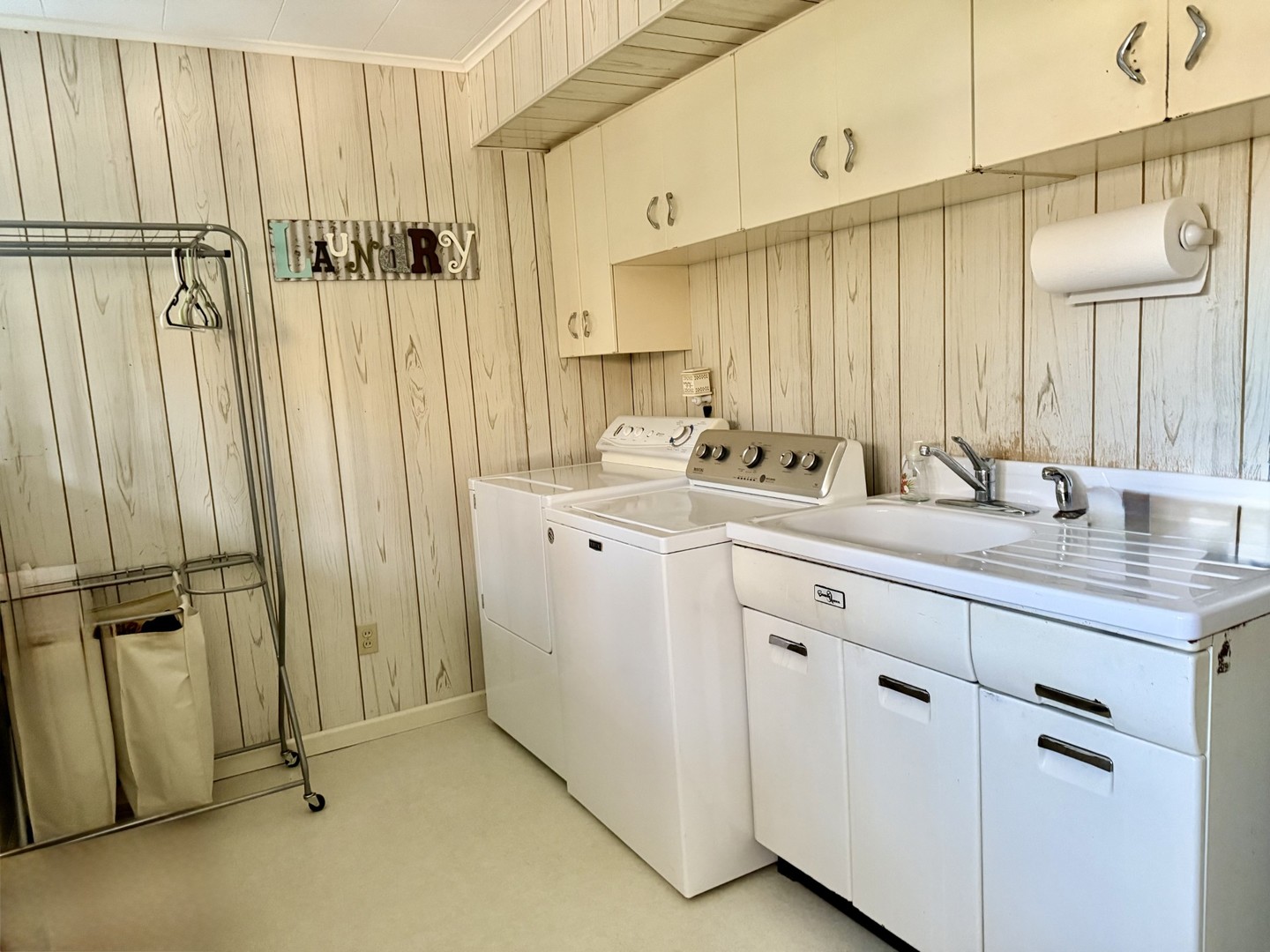 107 North Oneca Street Tonica, IL 61370 - Photo 14 of 24