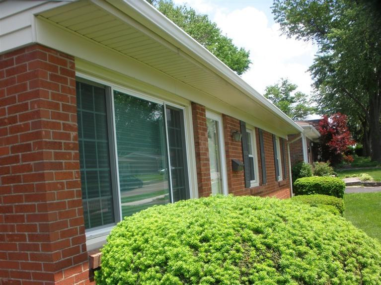 855 Honeysuckle Road Lexington, KY 40504 - Photo 2 of 12 Photo 2