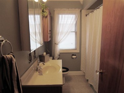 219 North Rensselaer Street Griffith, IN 46319 - Photo 4 of 10 398x298