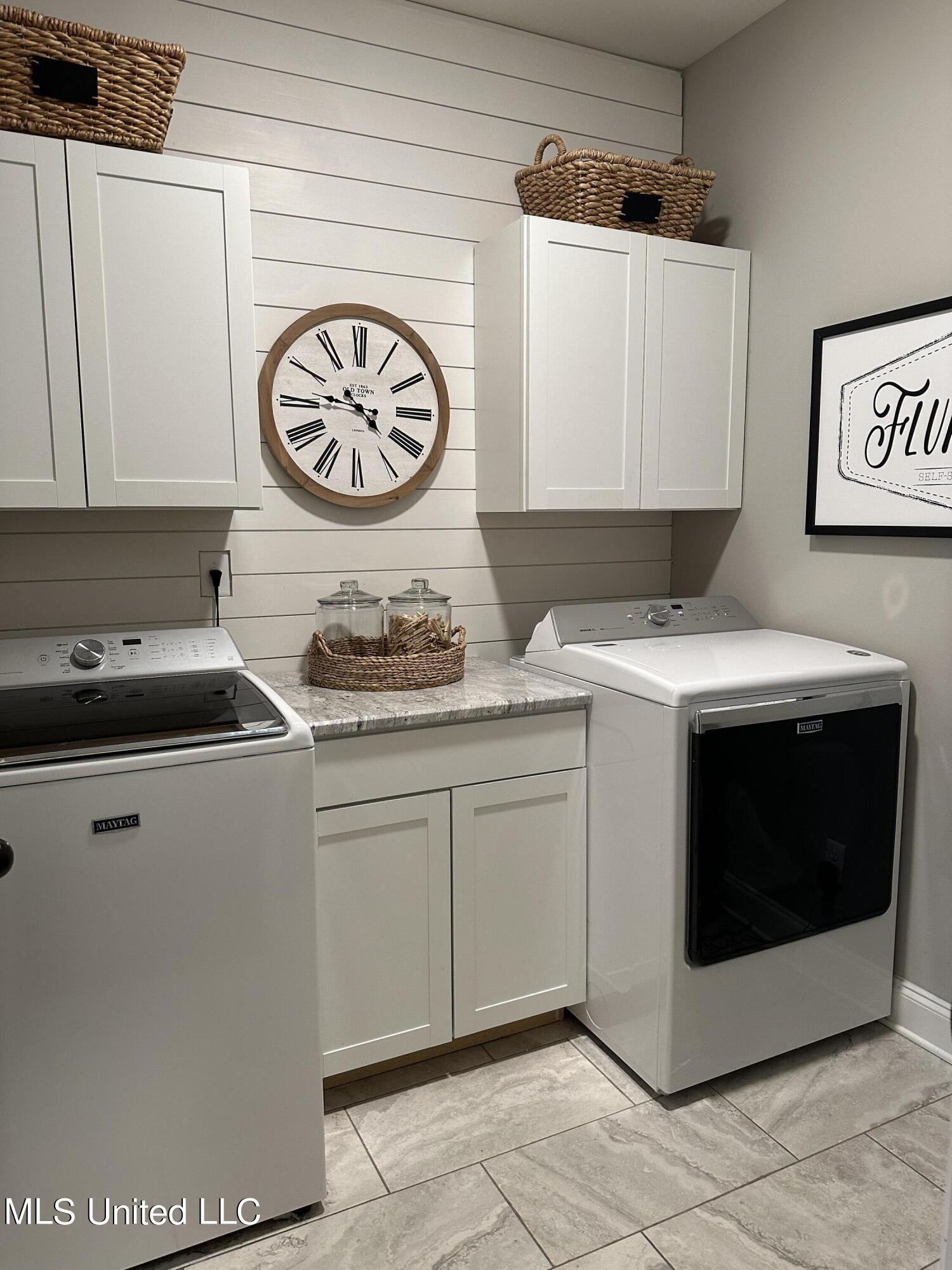 4770 Balterson Loop South Olive Branch, MS 38654 - Photo 29 of 37 laundry (down)
