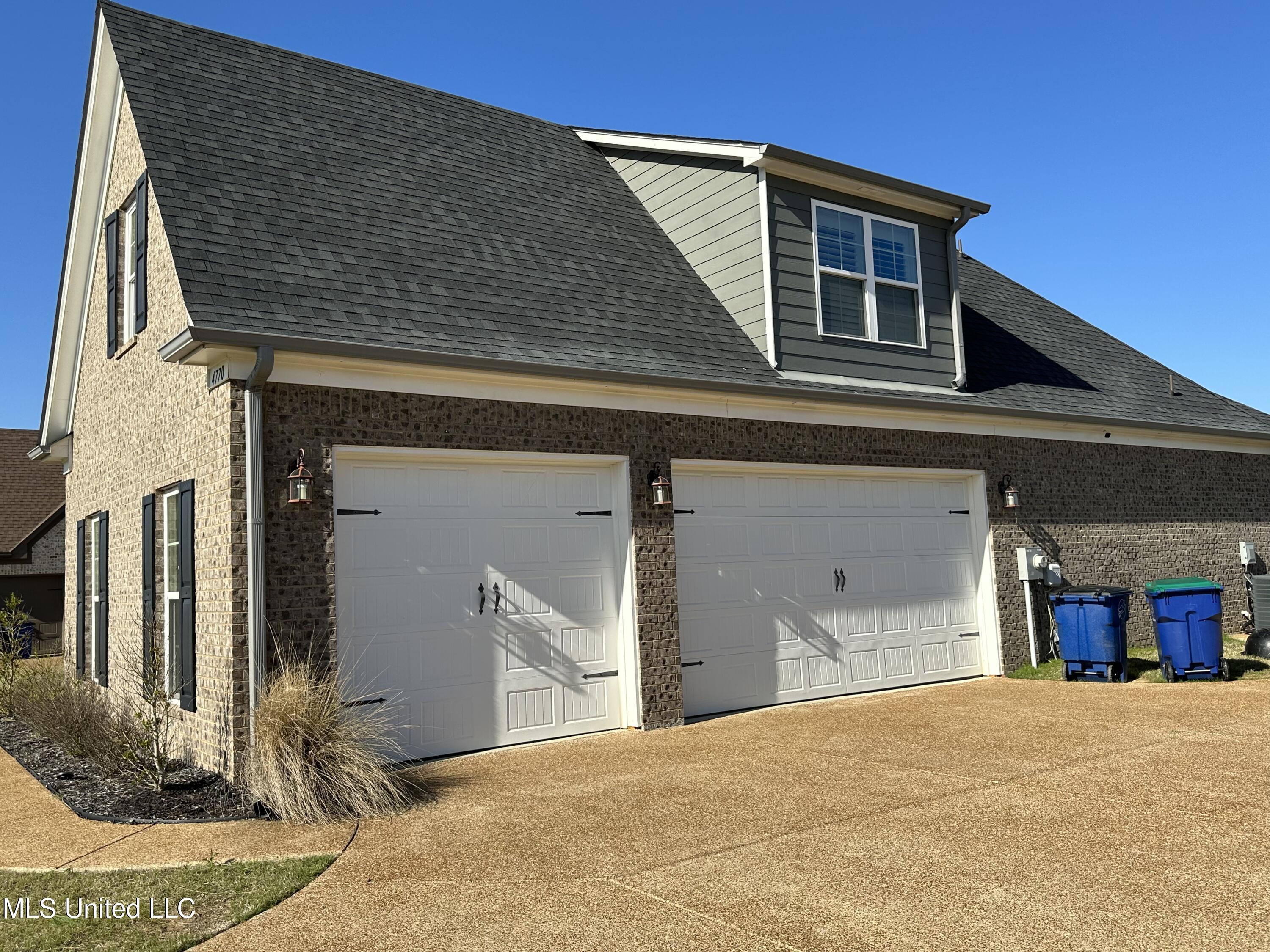 4770 Balterson Loop South Olive Branch, MS 38654 - Photo 34 of 37 3 car garage