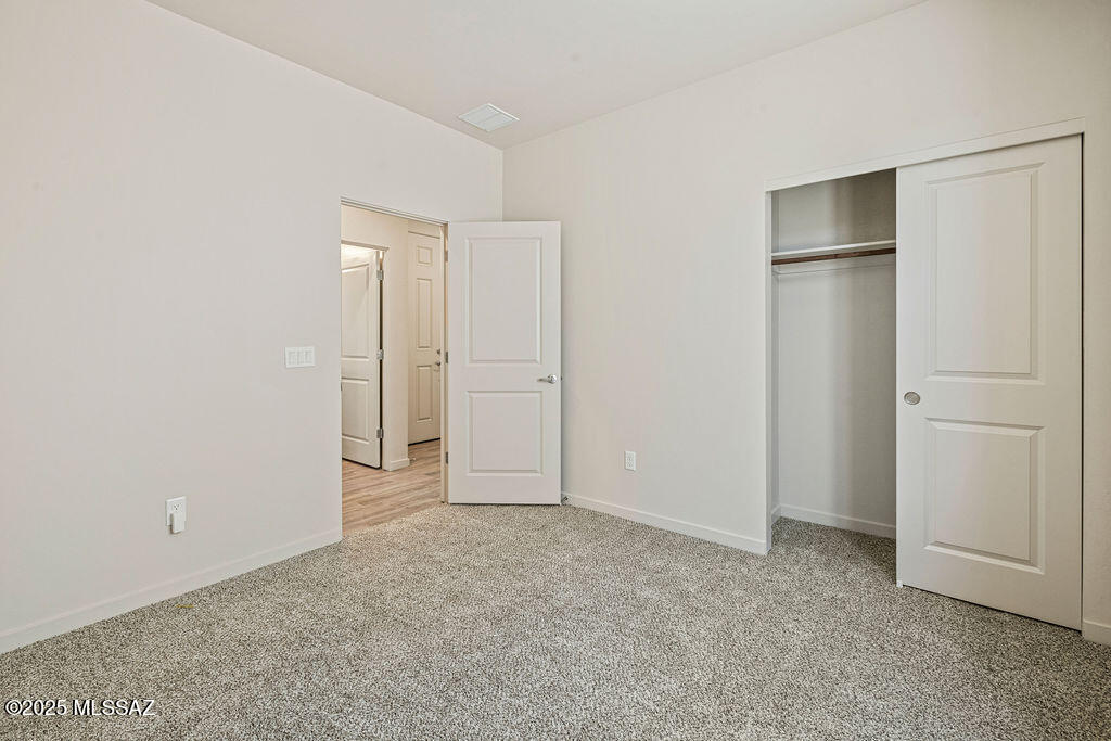 7404 West Barrel Racer Road Tucson, AZ 85743 - Photo 11 of 42 Gallery Image 11