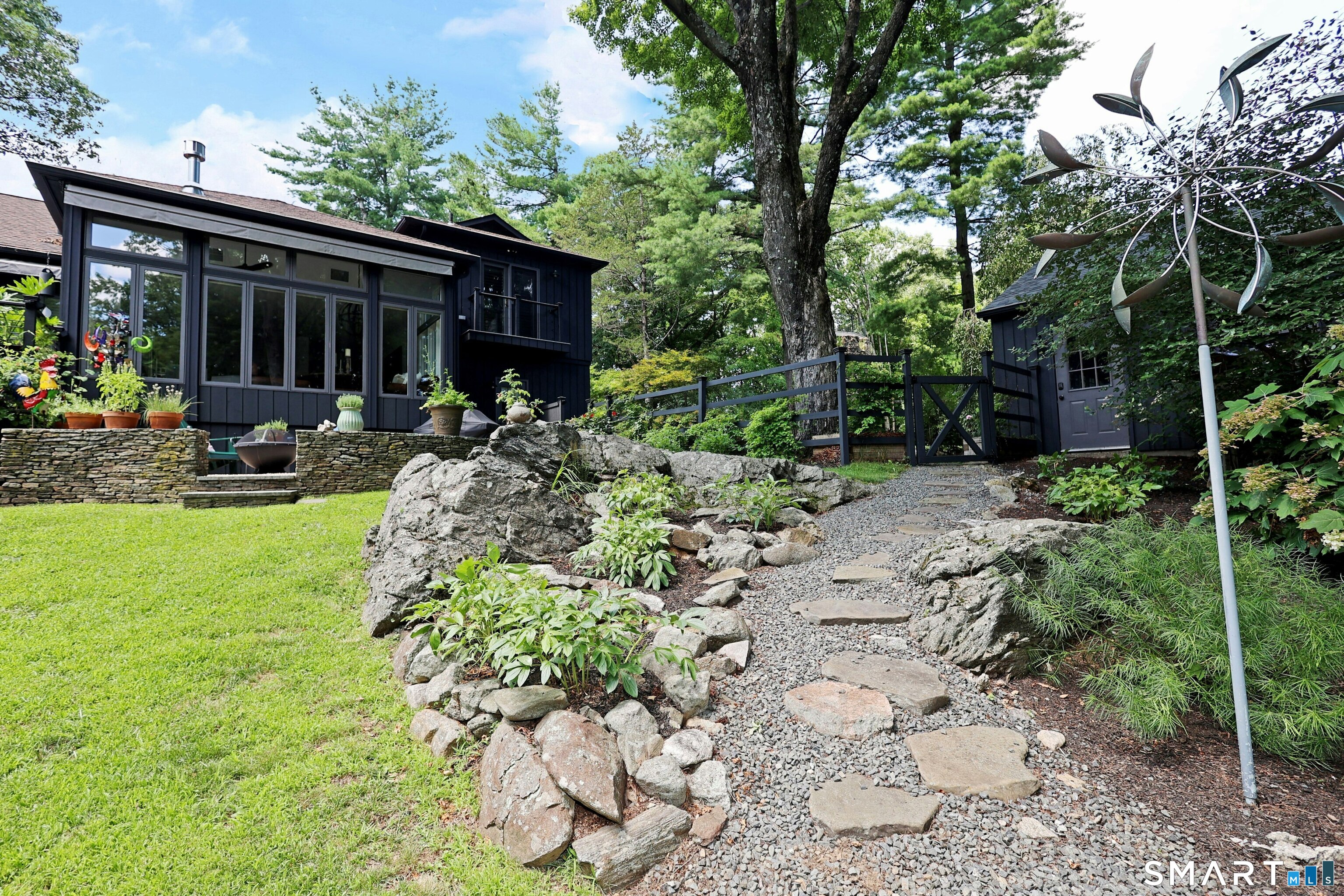 104 Stonecrest Road Ridgefield, CT 06877 - Photo 9 of 40 Gallery Image 9