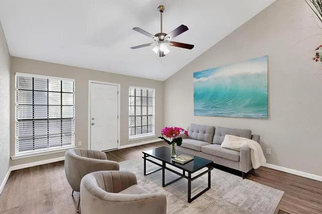 $265,000 | 218 North Beacon Street, Unit 108, Dallas, TX 75214