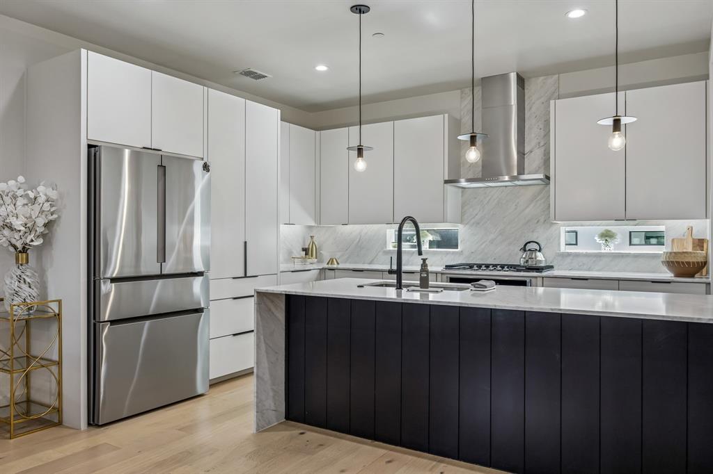 1147 North Madison Avenue, Unit 107 Dallas, TX 75208 - Photo 9 of 23