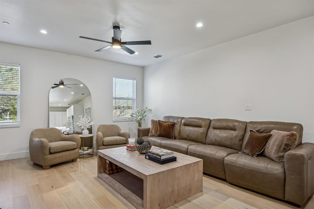 1147 North Madison Avenue, Unit 107 Dallas, TX 75208 - Photo 10 of 23