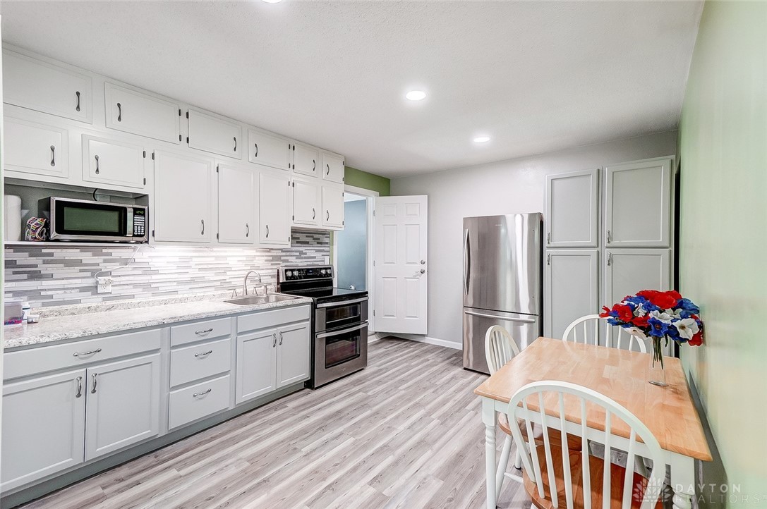 3959 Rexford Road Beavercreek, OH 45430 - Photo 21 of 53