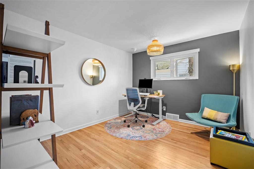 7134 Roycrest Place Pittsburgh, PA 15208 - Photo 27 of 42