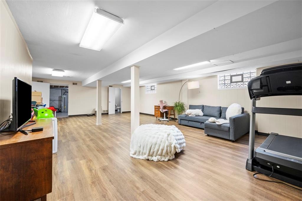 7134 Roycrest Place Pittsburgh, PA 15208 - Photo 31 of 42