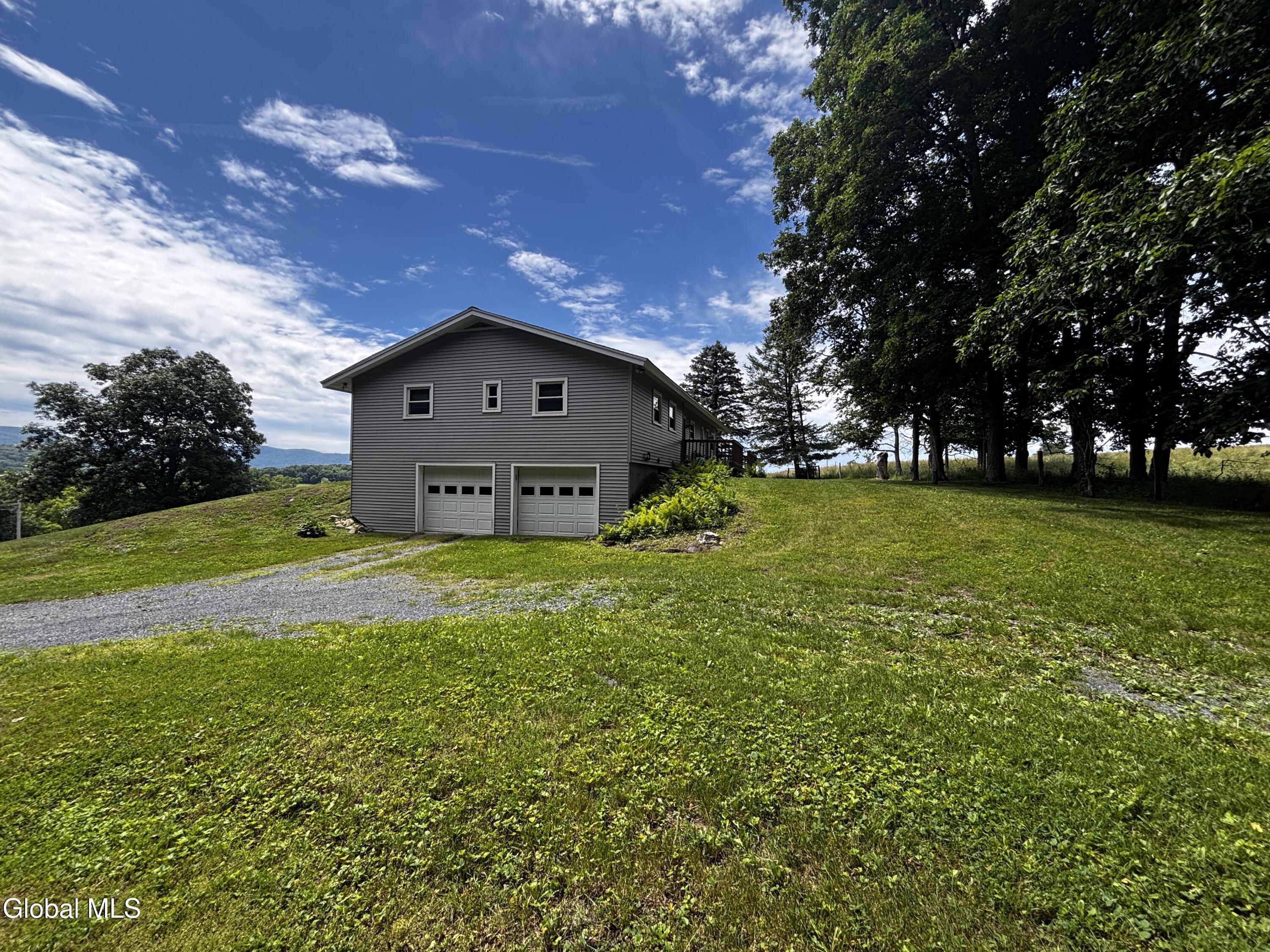 231 Beechwood Road Hoosick Falls, NY 12090 - Photo 3 of 40 IMG_4835