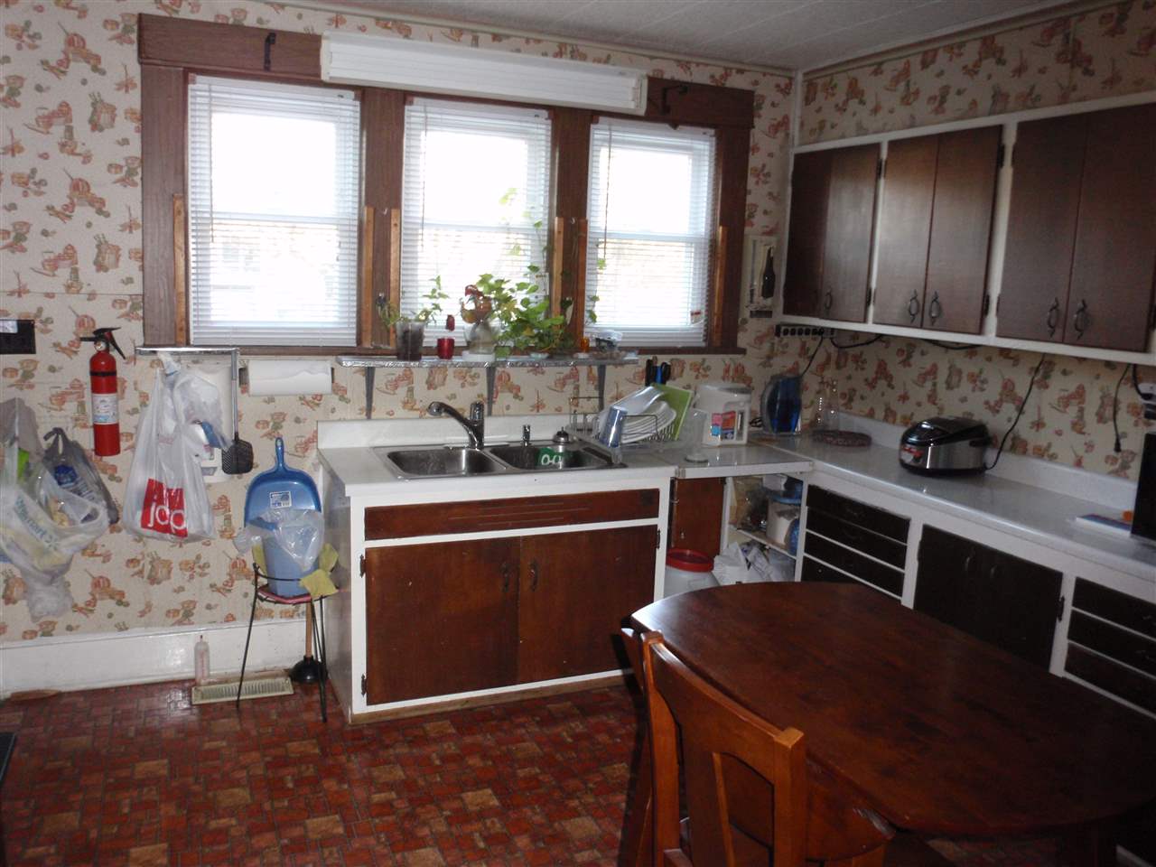 601 R Street Bedford, IN 47421 - Photo 7 of 8 Gallery Image 7